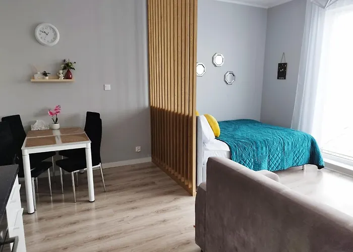 Ukiel Park J&j Apartment